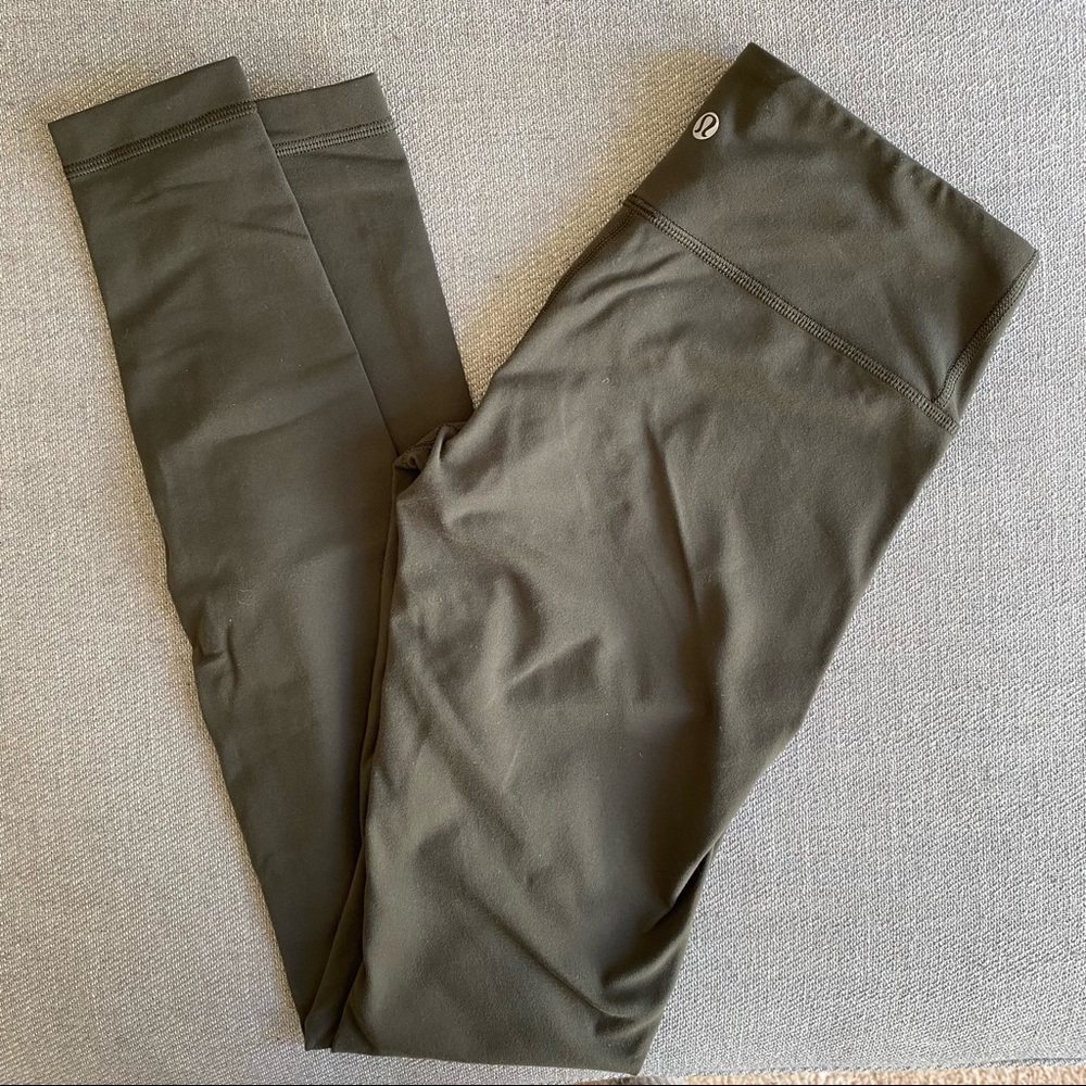 Lululemon dark army/olive green wunder under leggings